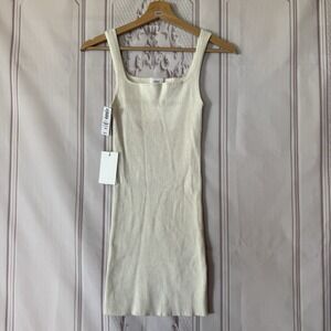 Aritzia Wilfred Invitation Dress in Heather Birch Size XXS NWT $88 Stretchy